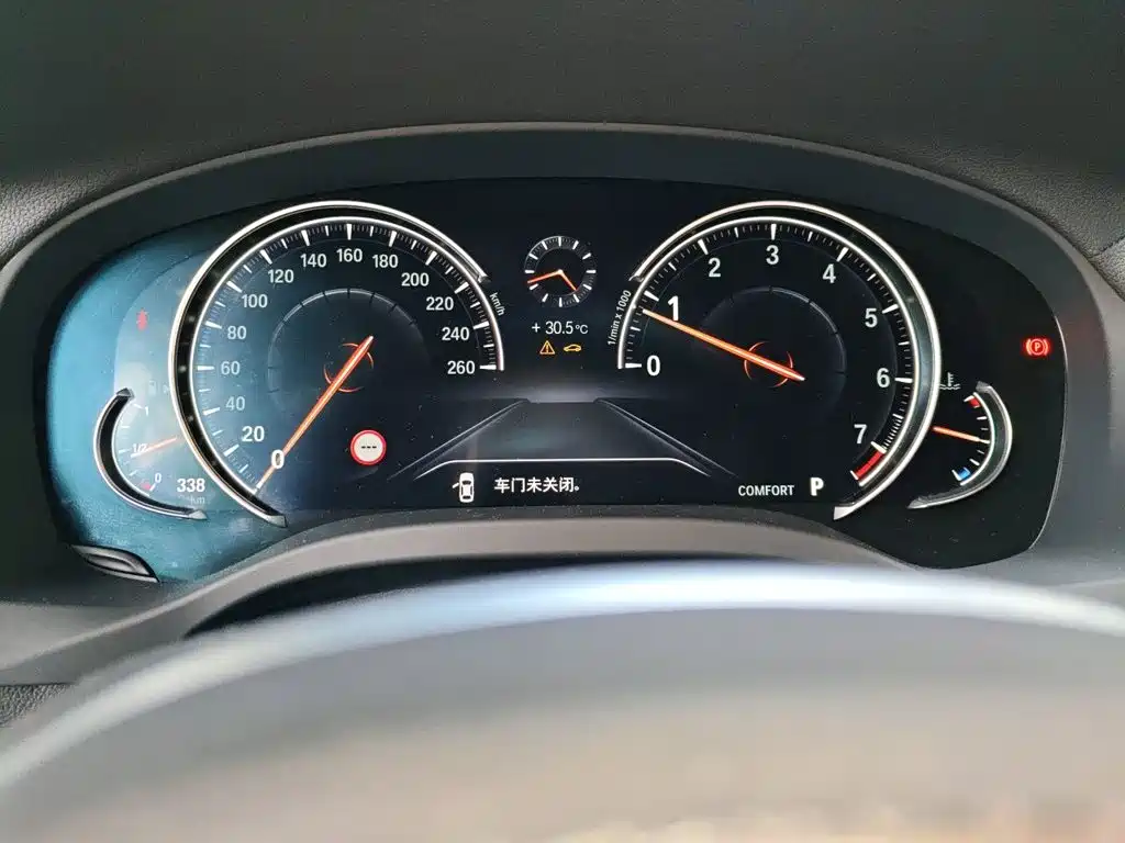 BMW X3 — миниатюра 12