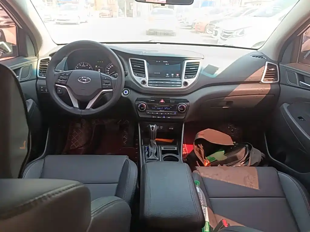 Hyundai Tucson — миниатюра 10