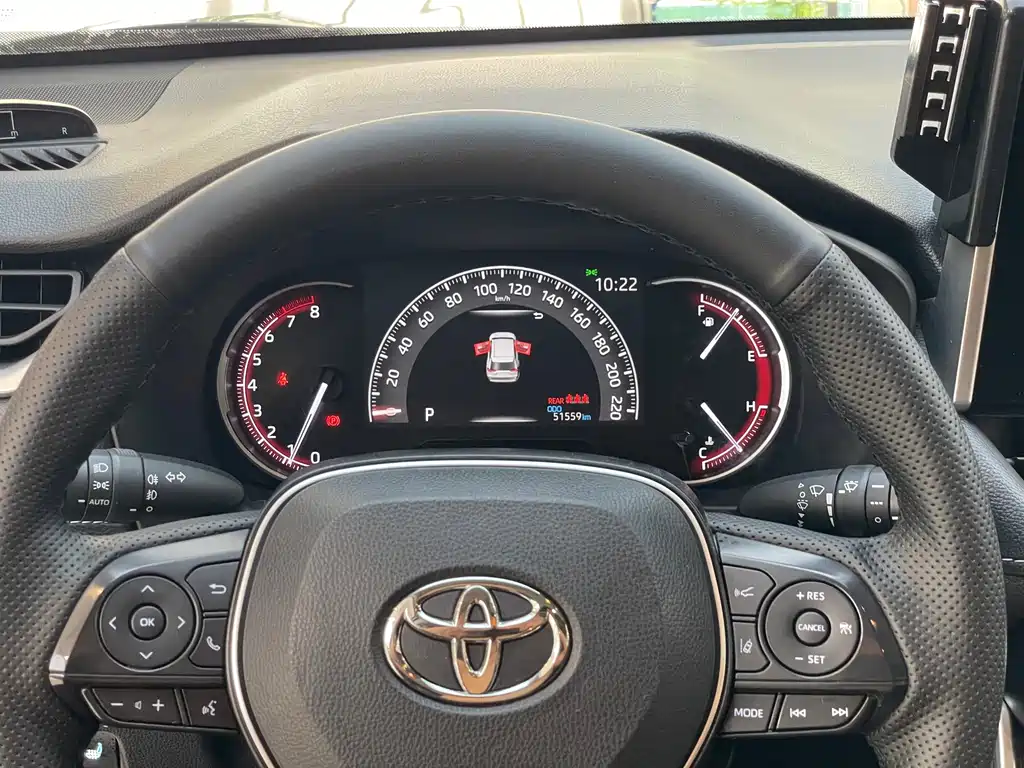 Toyota RAV4 — миниатюра 27