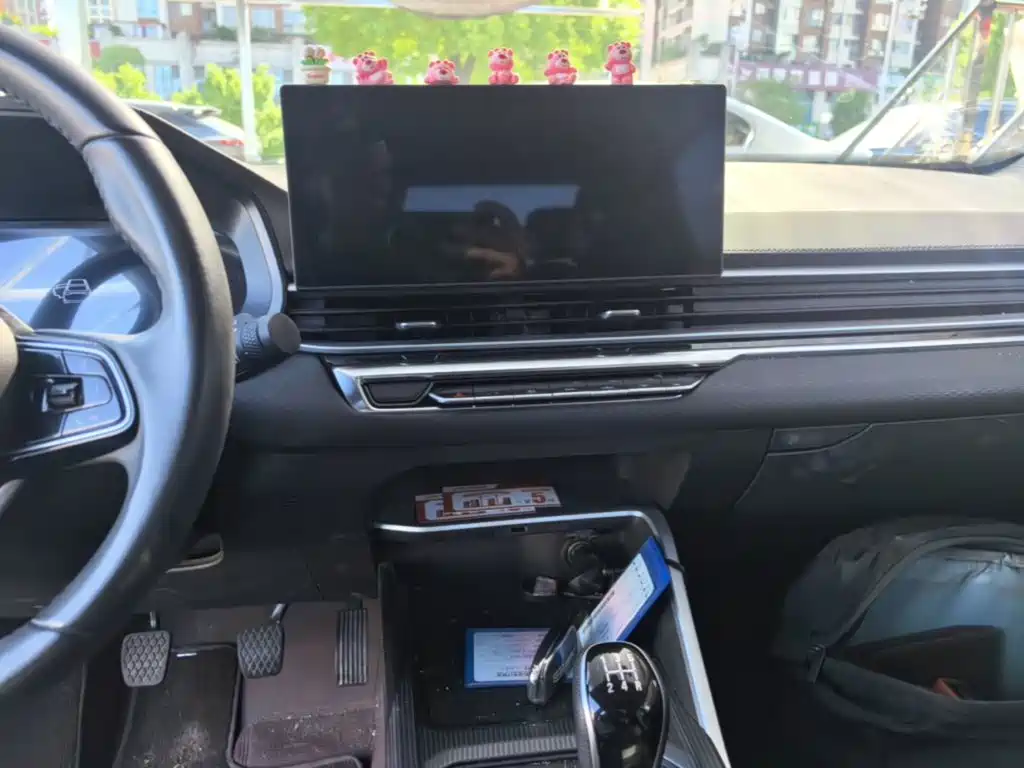 Geely Emgrand — миниатюра 13