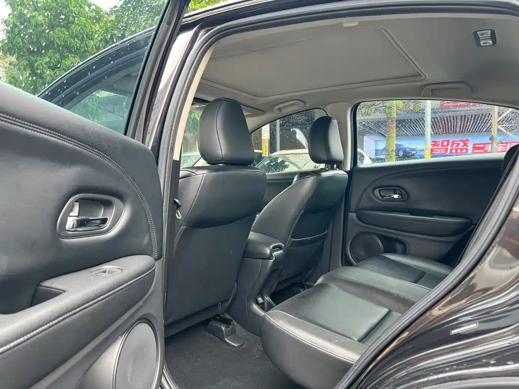 Honda Vezel — миниатюра 6
