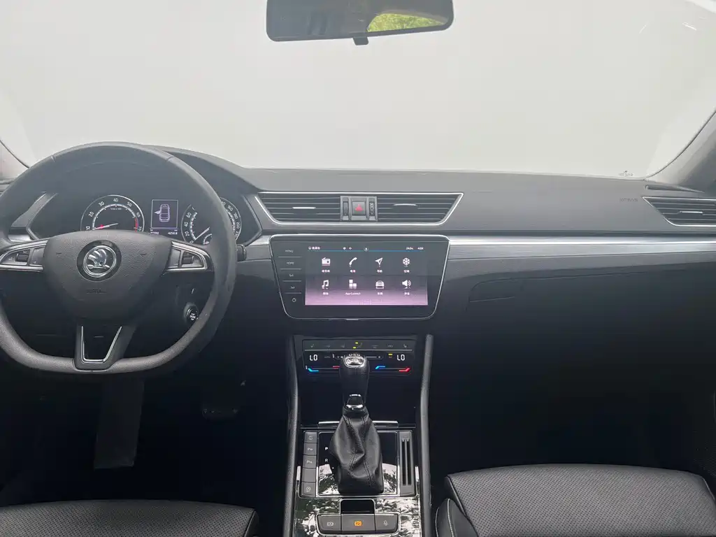 Skoda Superb 2021 TSI280 DSG Comfort