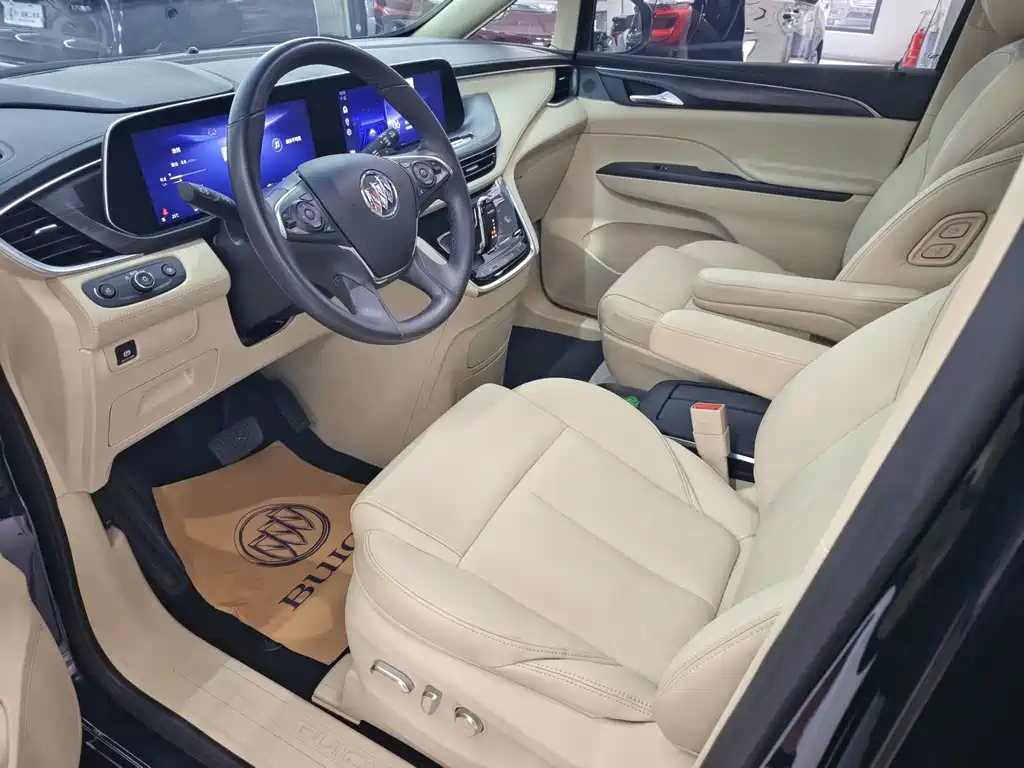 Buick GL8 — миниатюра 10