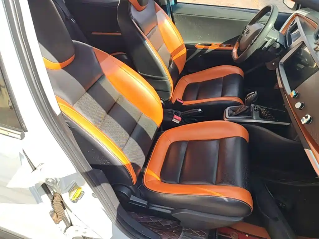 Geely Vision X1 — миниатюра 25