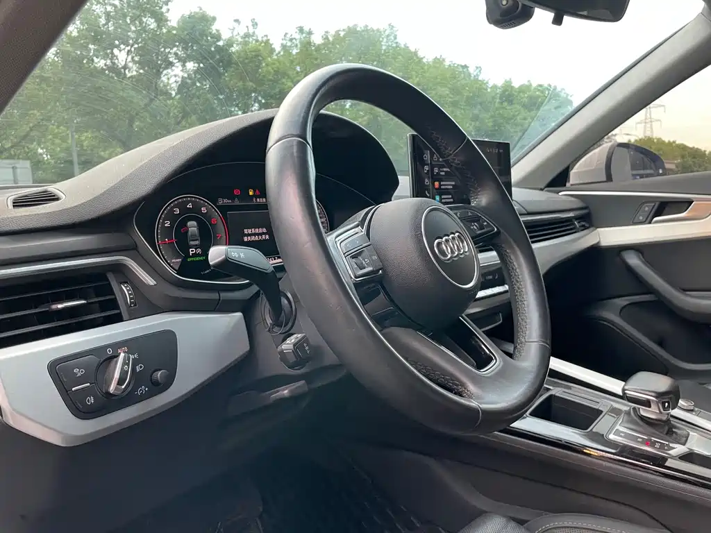 Audi A4L — миниатюра 5