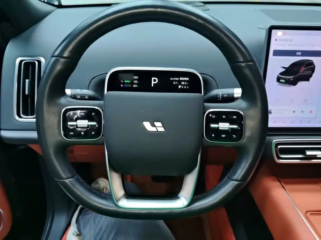 Li Auto Li L8 — миниатюра 11