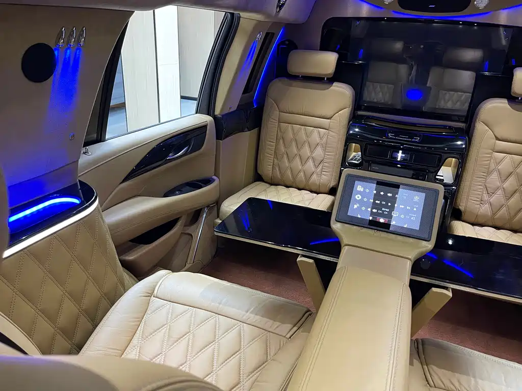 CADILLAC ESCALADE ESCALADE