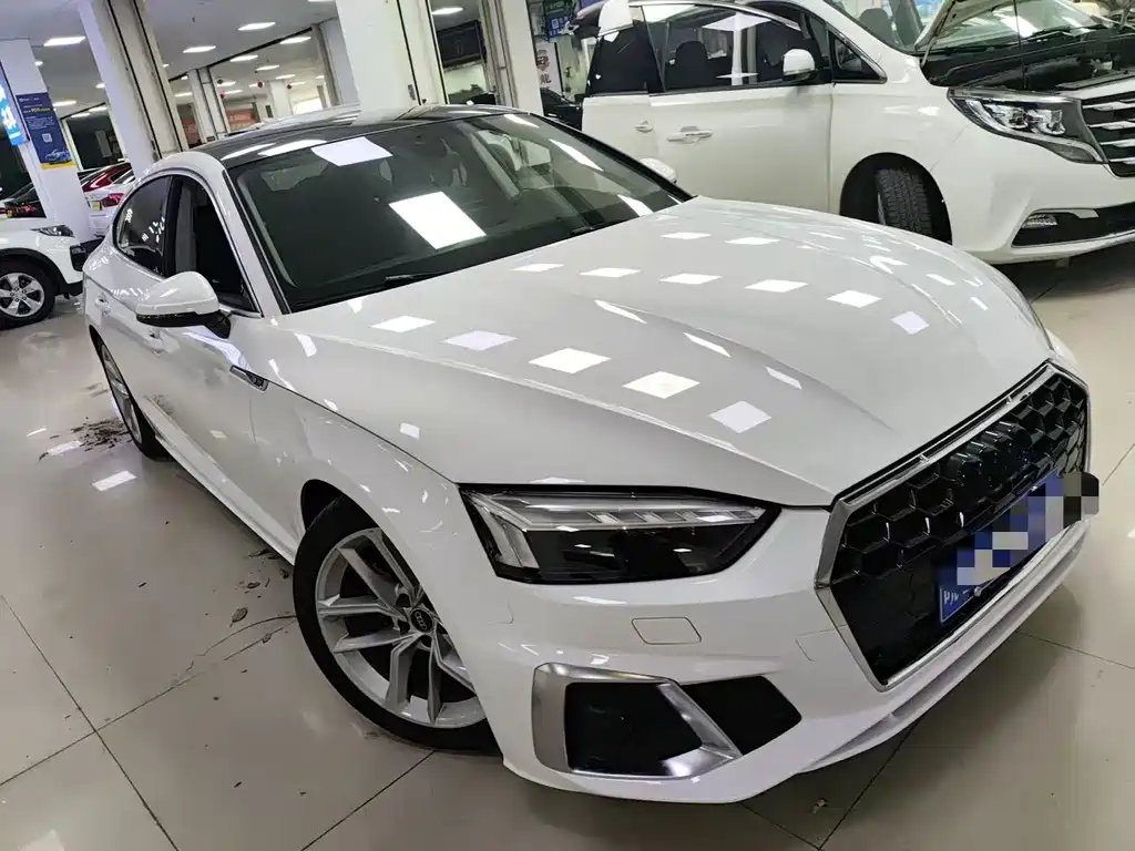 Audi A5 (Import) — миниатюра 2