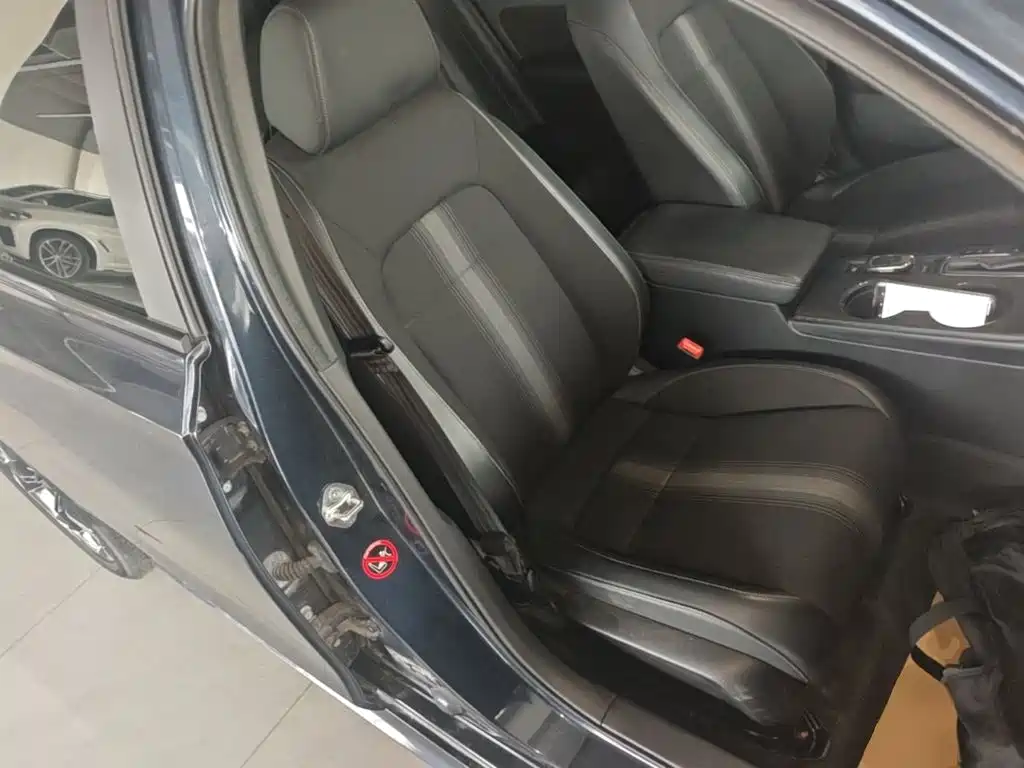 Honda Civic — миниатюра 25