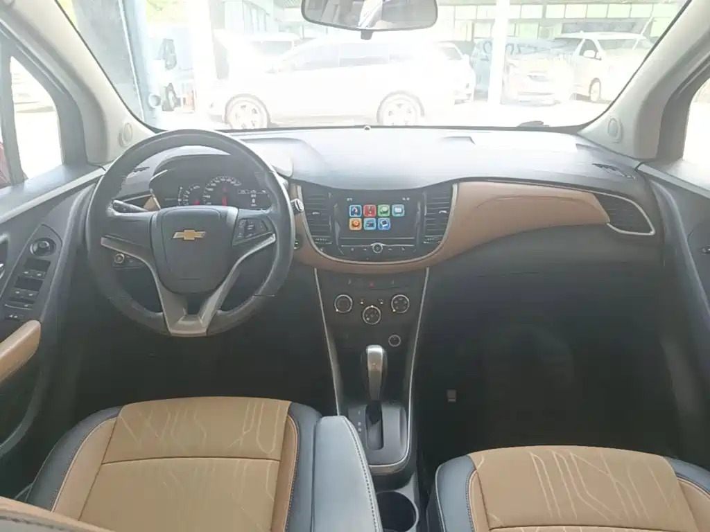 Chevrolet Trax — миниатюра 10