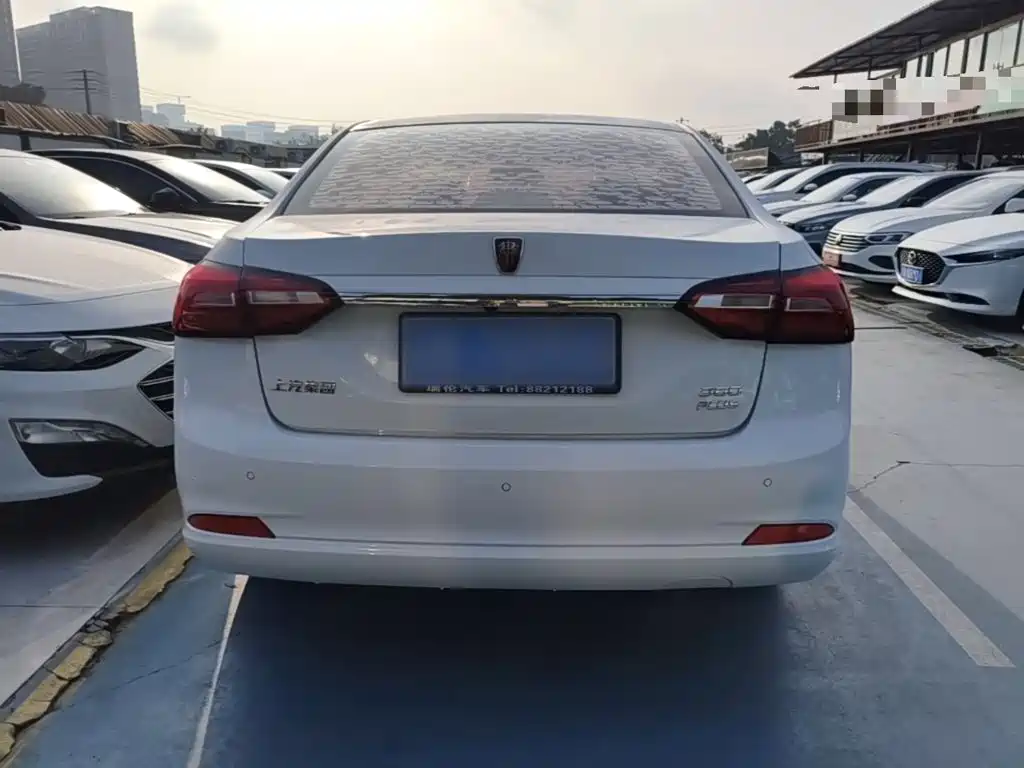 Roewe 360 — миниатюра 6