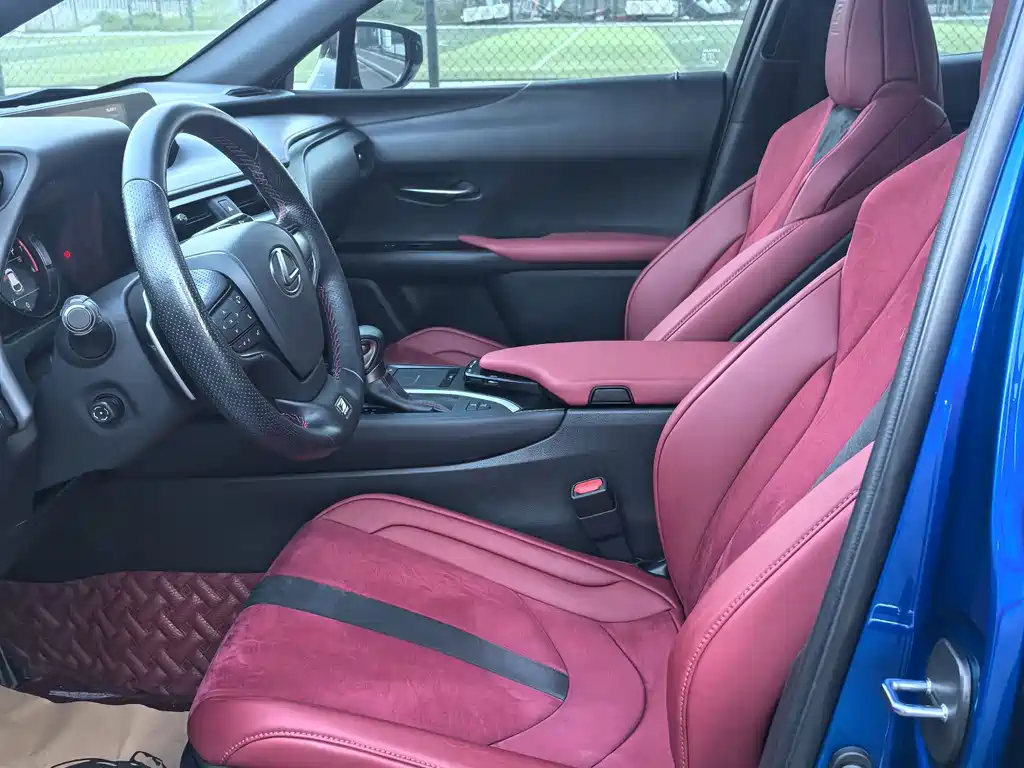 Lexus UX — миниатюра 4