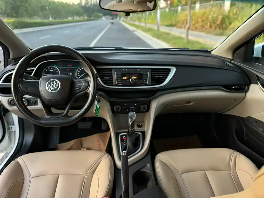 Buick Excelle — миниатюра 5