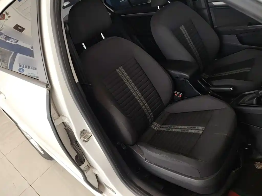 Volkswagen Lavida — миниатюра 25