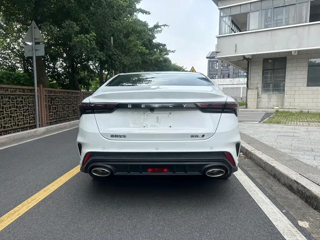 Geely Binrui — миниатюра 5