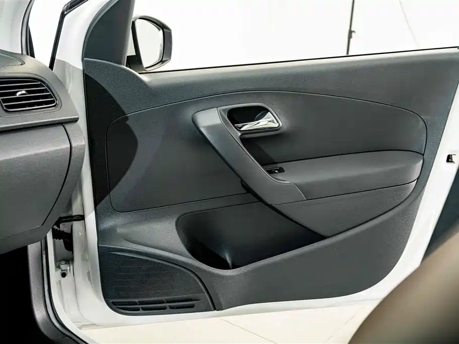 Volkswagen Polo — миниатюра 15