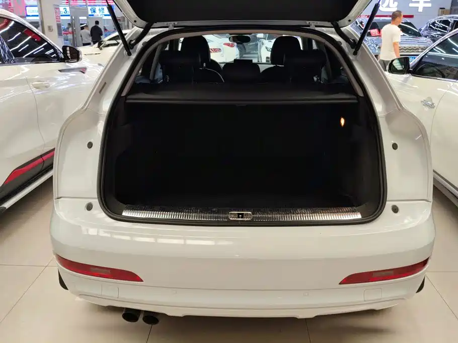 Audi Q3 — миниатюра 4