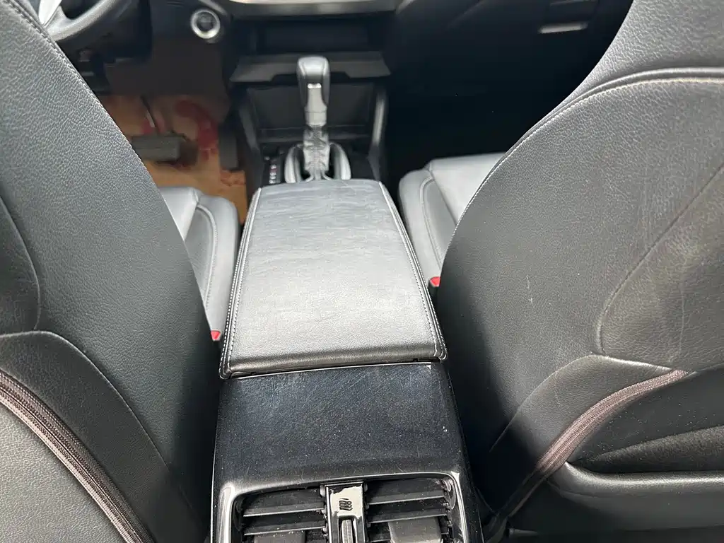 Honda Envix 2019 180TURBO CVT V