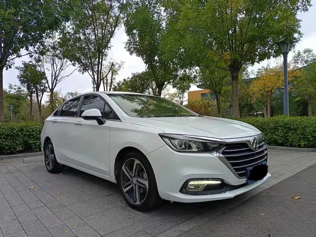 BAIC Senova D50 — миниатюра 3