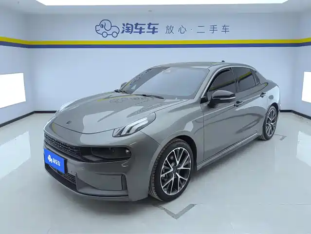 2022 Lynk & Co 03
