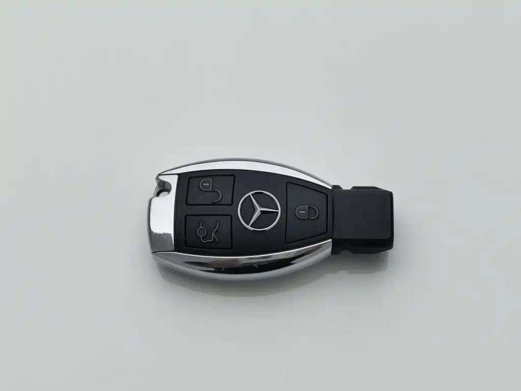 Mercedes-Benz C-Class — миниатюра 19
