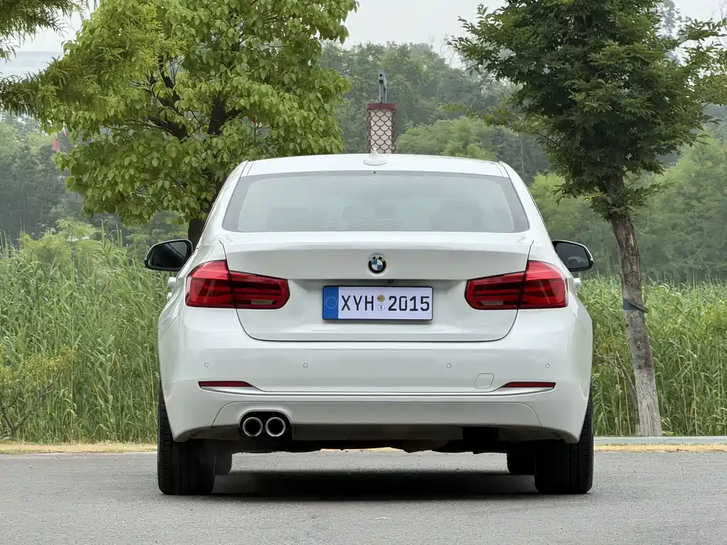 BMW 3 Series — миниатюра 14