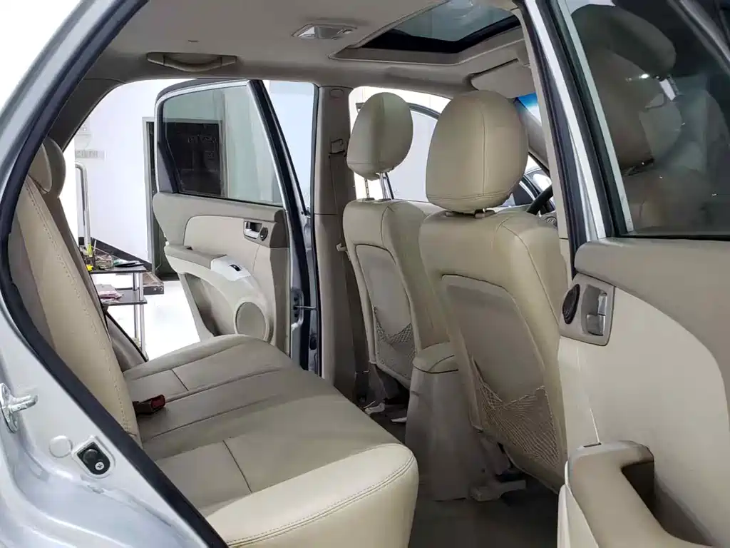 Kia Sportage — миниатюра 7