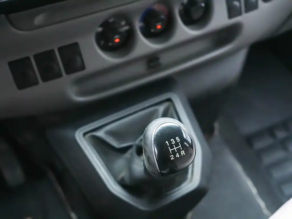 JMC Tesla — миниатюра 25