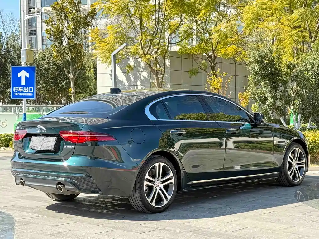 JAGUAR XEL