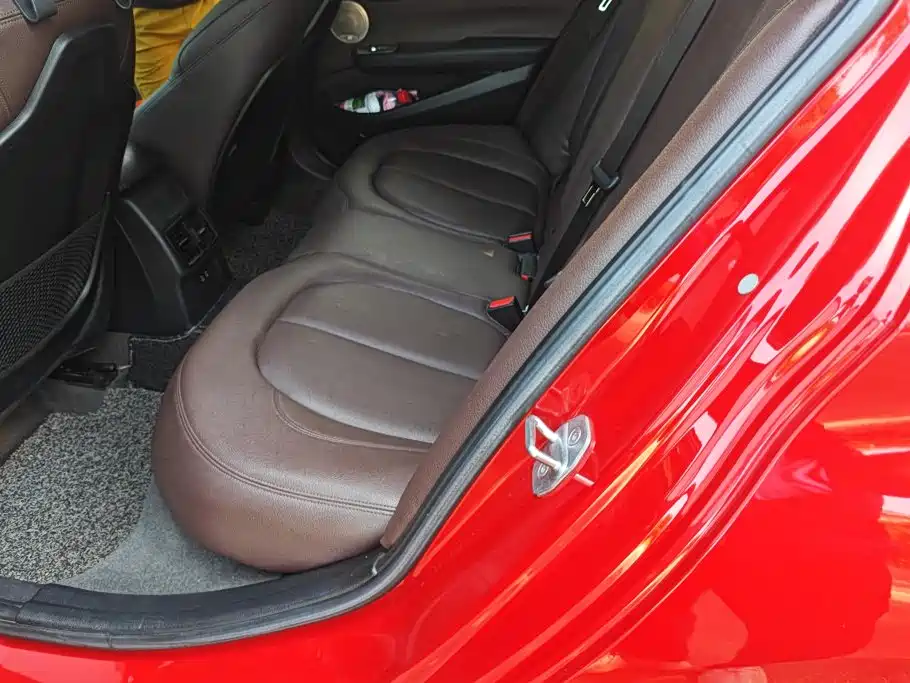 BMW 1 Series — миниатюра 11