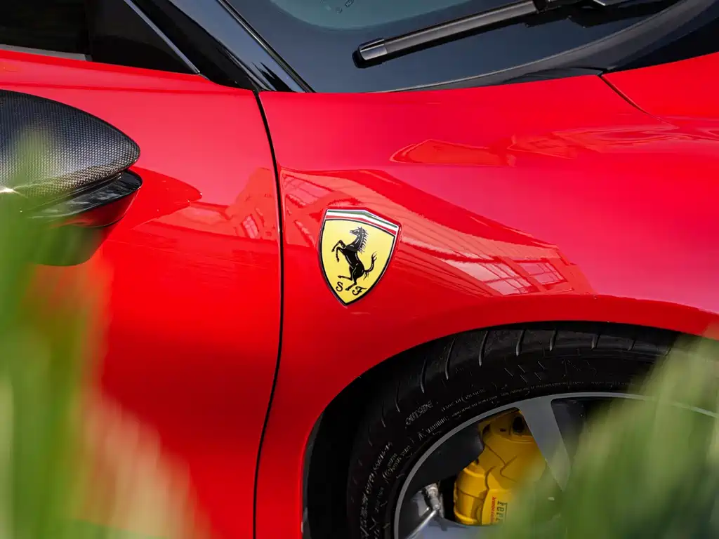 Ferrari SF90 2020 3.9T V8 Stradale