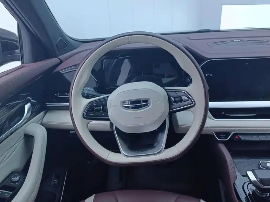 Geely Xingyue L — миниатюра 15