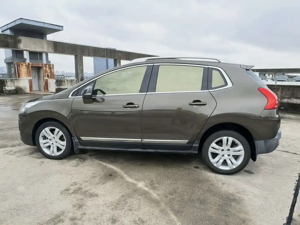 Peugeot 3008 — миниатюра 13