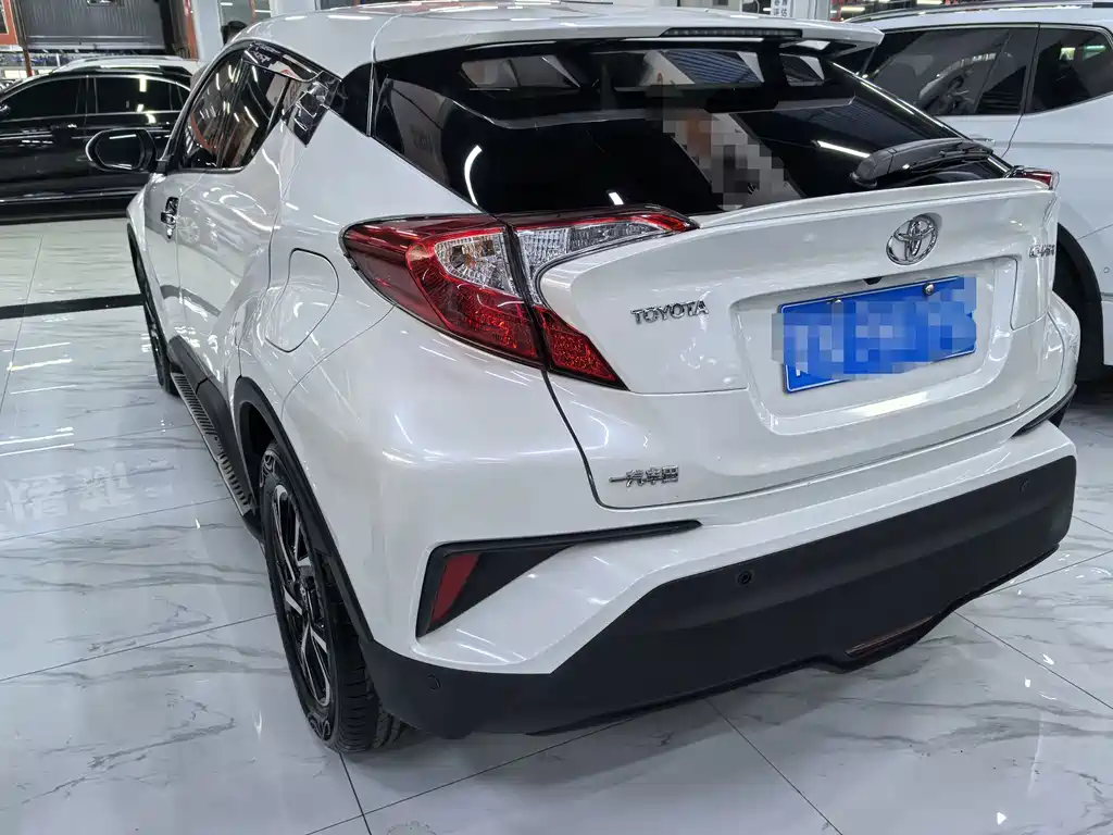 Toyota C-HR — миниатюра 4