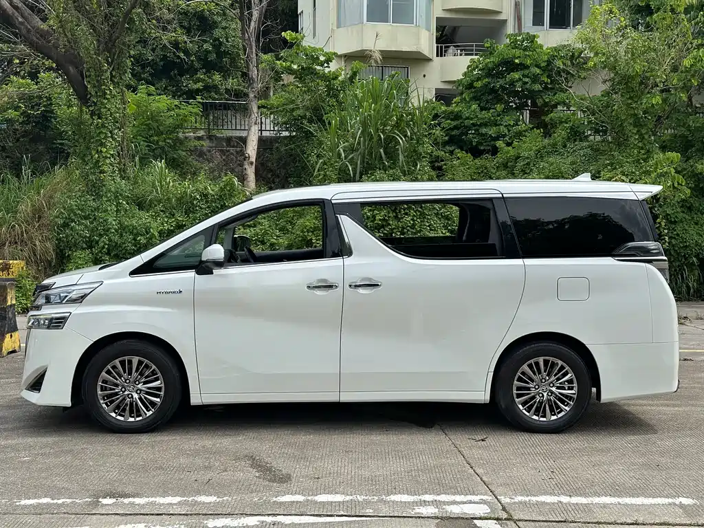 Toyota Vellfire — фотографии объявления, Фото 15