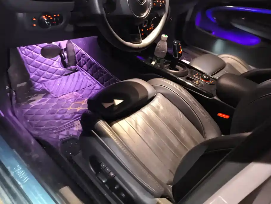 MINI Mini Clubman — миниатюра 9