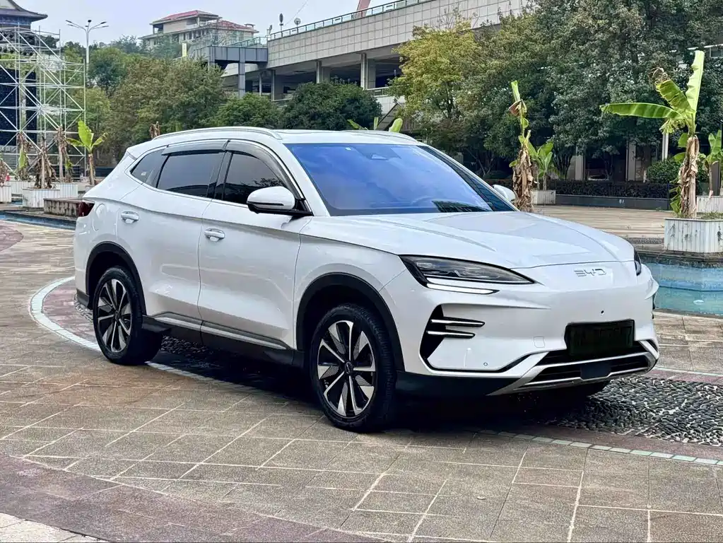 BYD PLUS New Energy — миниатюра 3