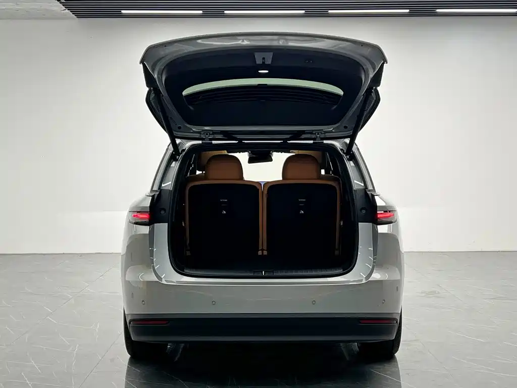 Li Auto Li i8 — миниатюра 10