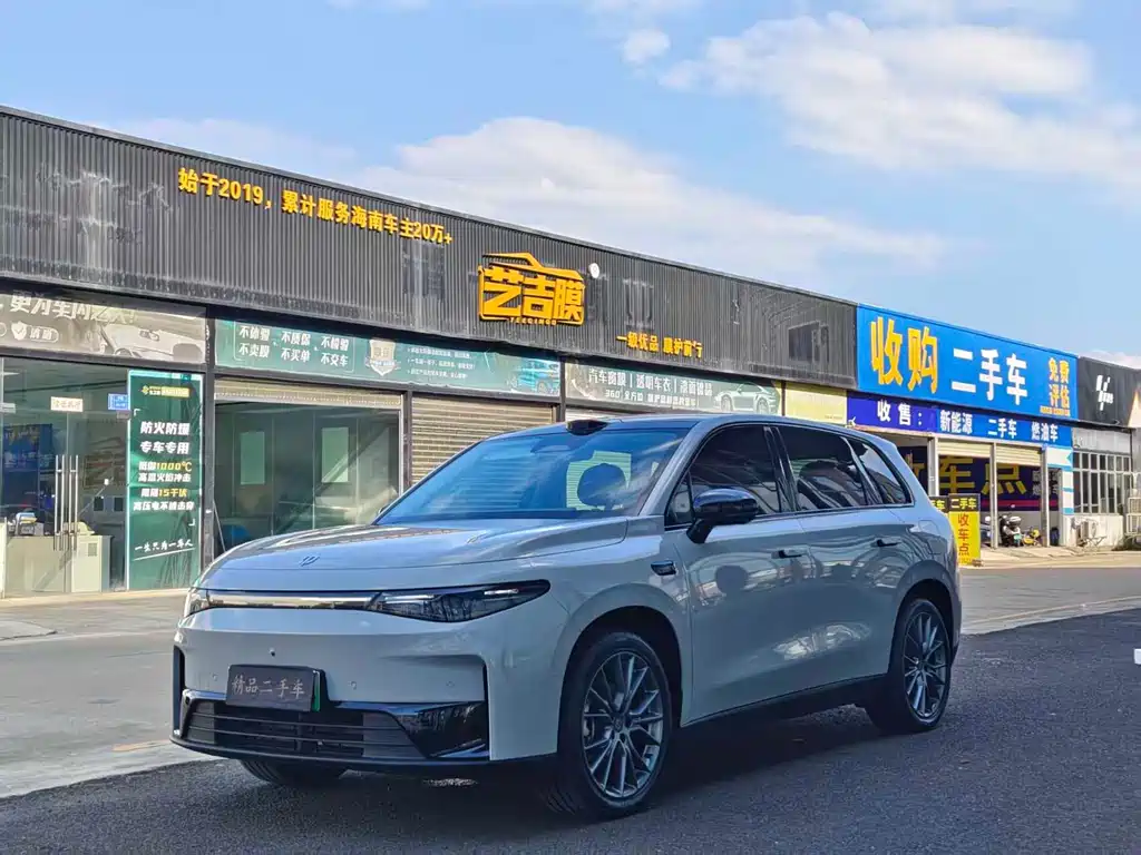2025 Leapmotor C10 - zdjęcie 1 z 15