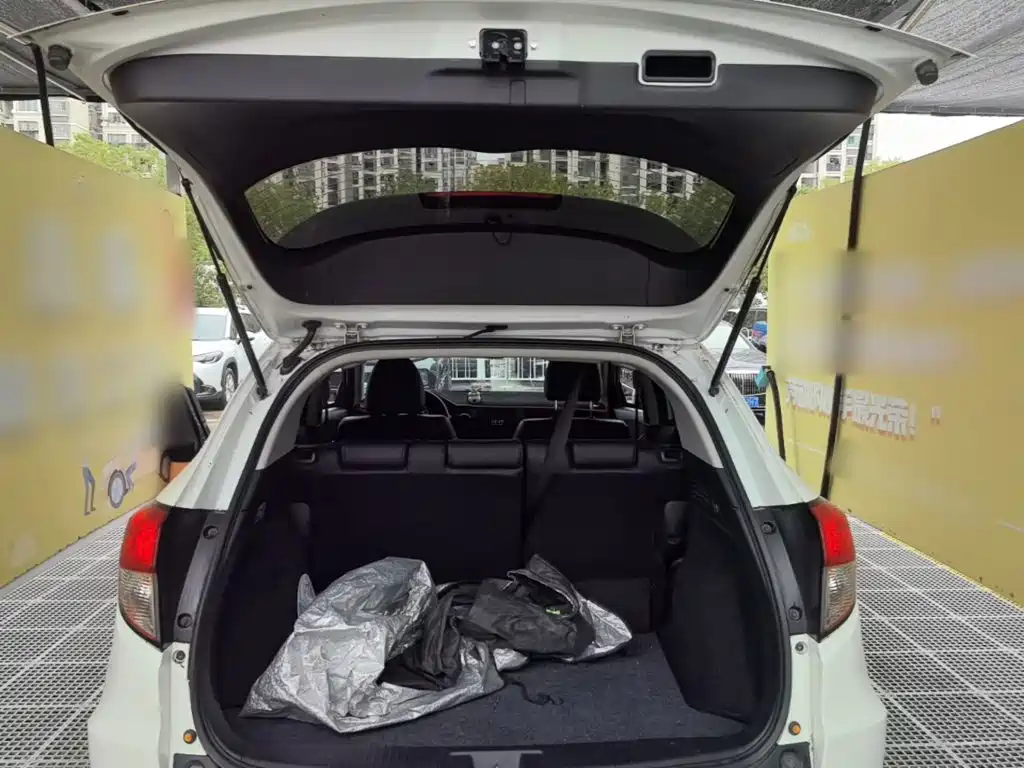 Honda Vezel — миниатюра 19