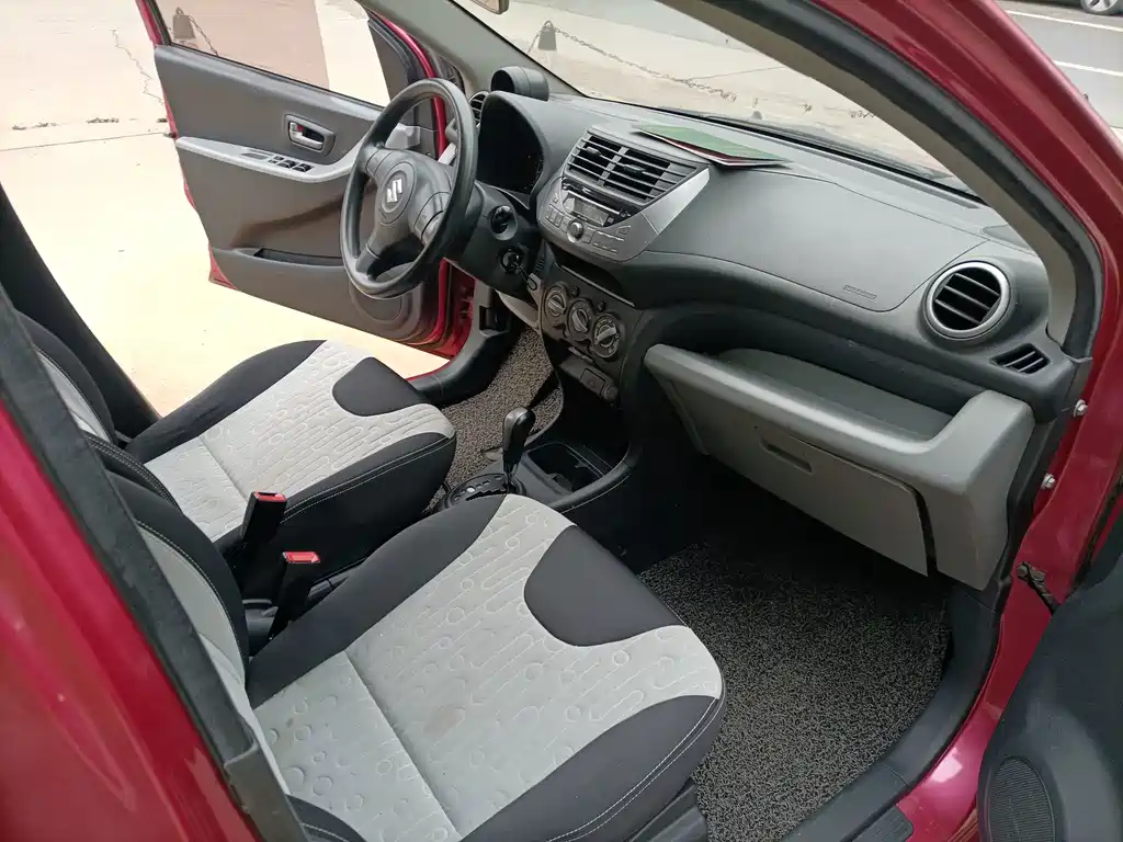 Suzuki Alto — миниатюра 5
