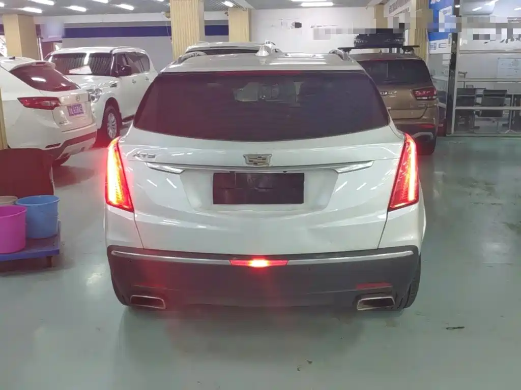 Cadillac XT5 — миниатюра 6