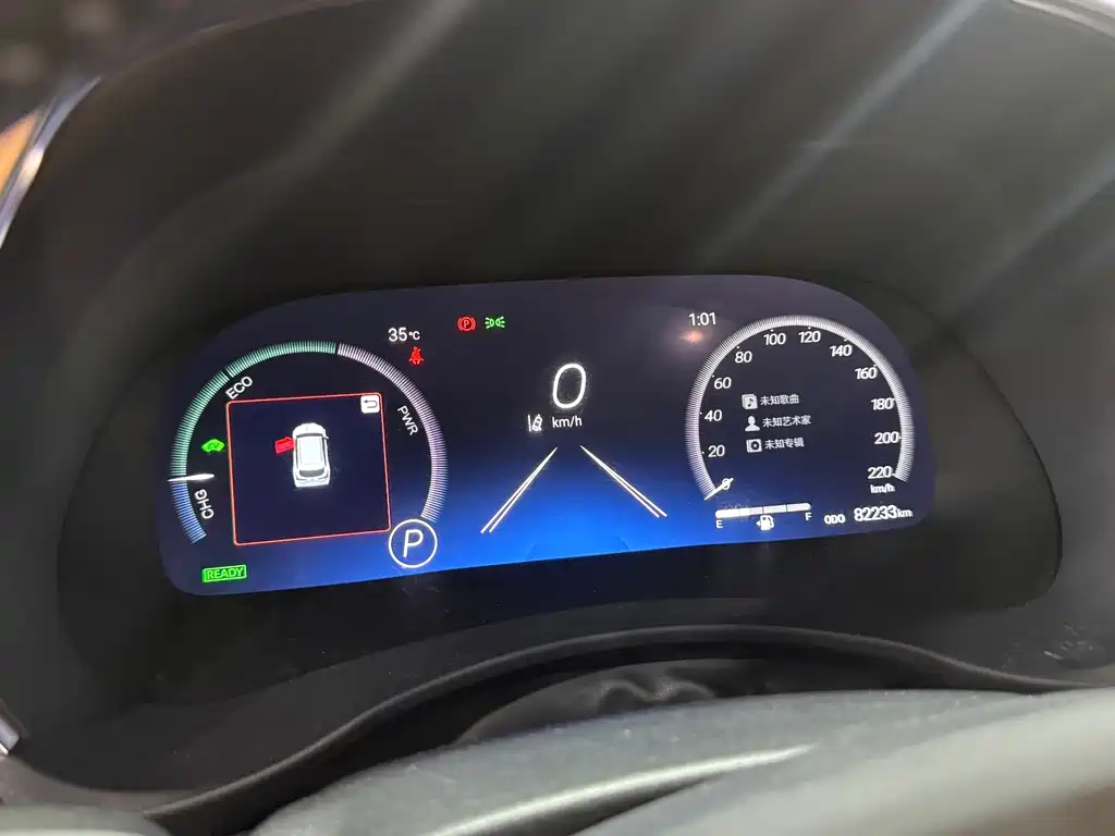 Toyota Crown Kluger — миниатюра 4