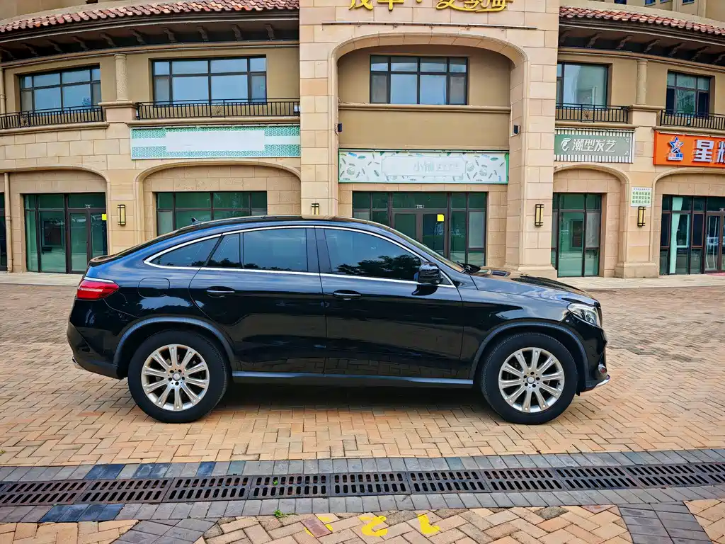 Mercedes-Benz GLE Coupe — миниатюра 16