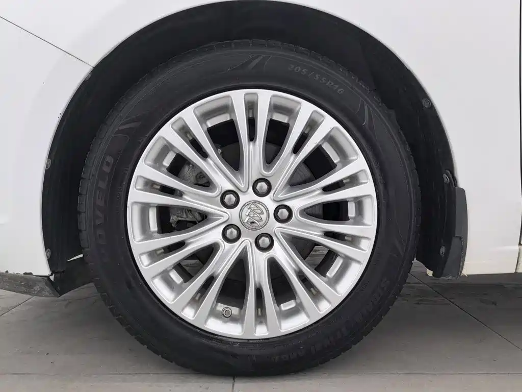 Buick Excelle — миниатюра 17