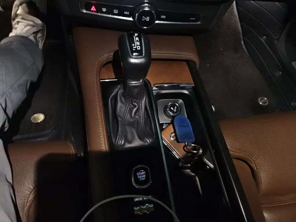 Volvo S90 — миниатюра 15