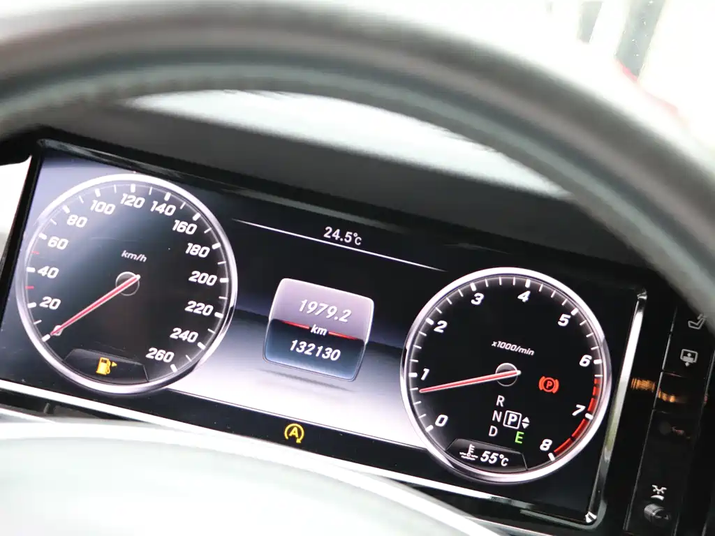 Mercedes-Benz S-Class — миниатюра 12