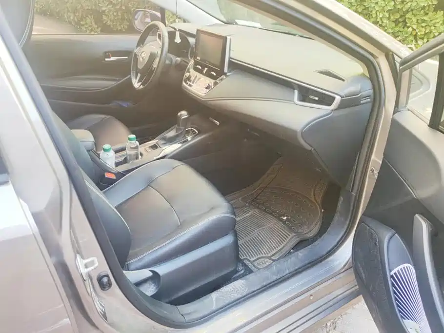 Toyota Corolla — миниатюра 8