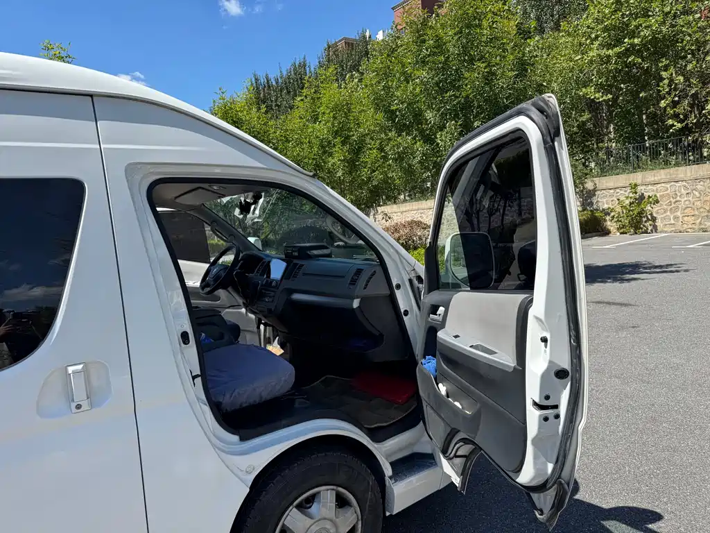Foton Fengjing G9 — миниатюра 7