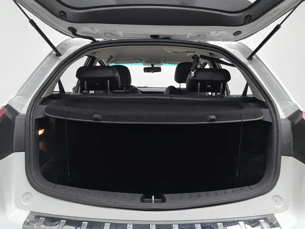 Geely Vision X3 — миниатюра 16